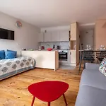 Modern With Mont Blanc View And Pool Apartament *