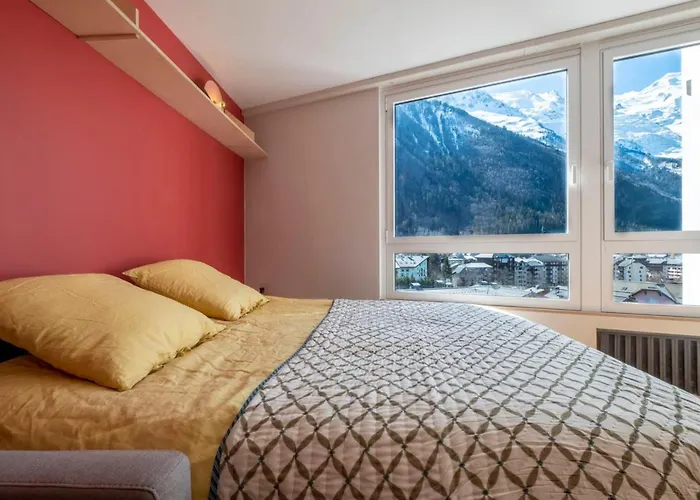 Apartment Modern With Mont Blanc View And Pool Chamonix